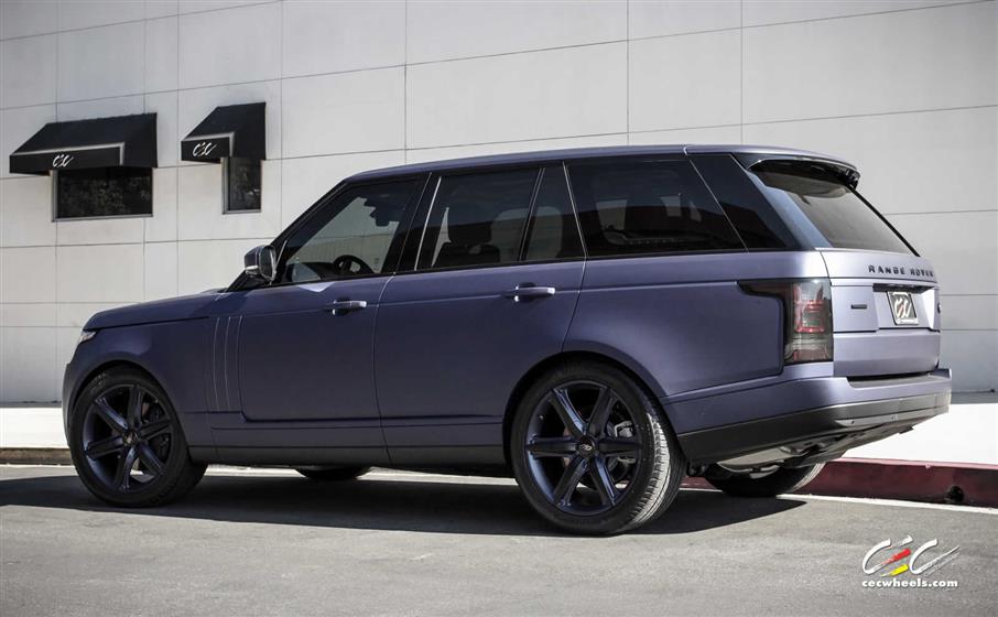 Range Rover Supercharged with Custom Wheels