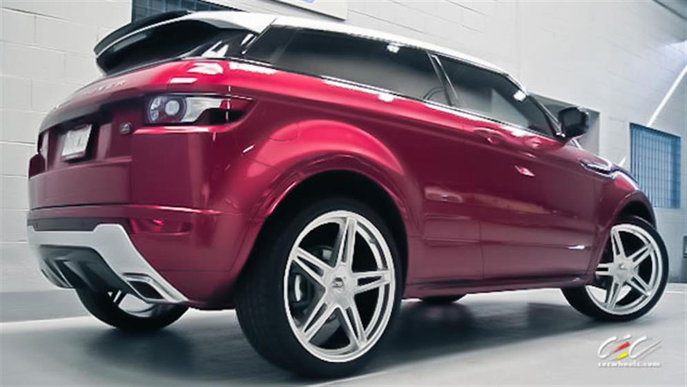 Land Rover Range Rover Evoque with Custom Wheels