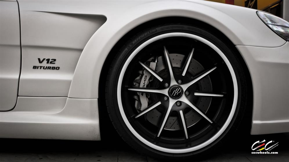 Mercedes Benz SL65 AMG with Custom Wheels