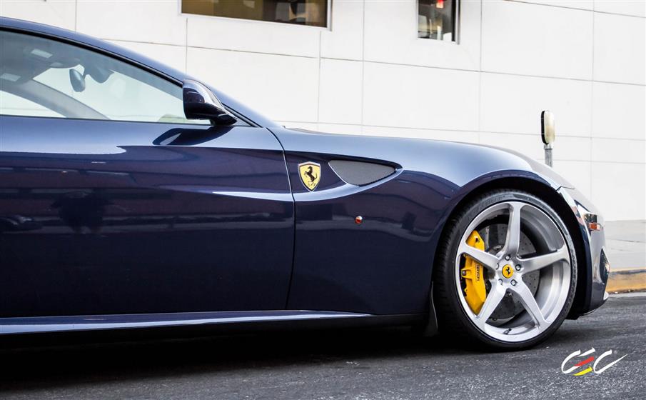 Ferrari FF with Custom Wheels