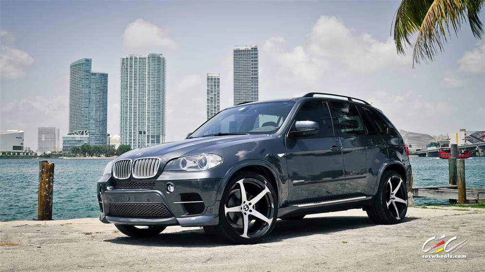 BMW X5 with Custom Wheels