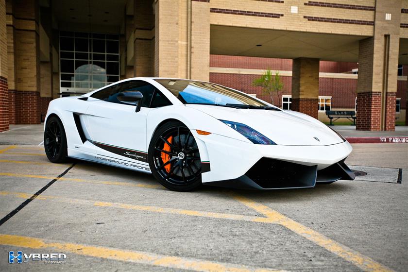 Lamborghini Gallardo with HRE P104 Wheels
