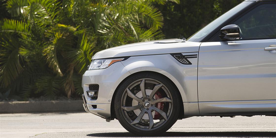Range Rover Sport with Forgiato Fondare-ECL Wheels