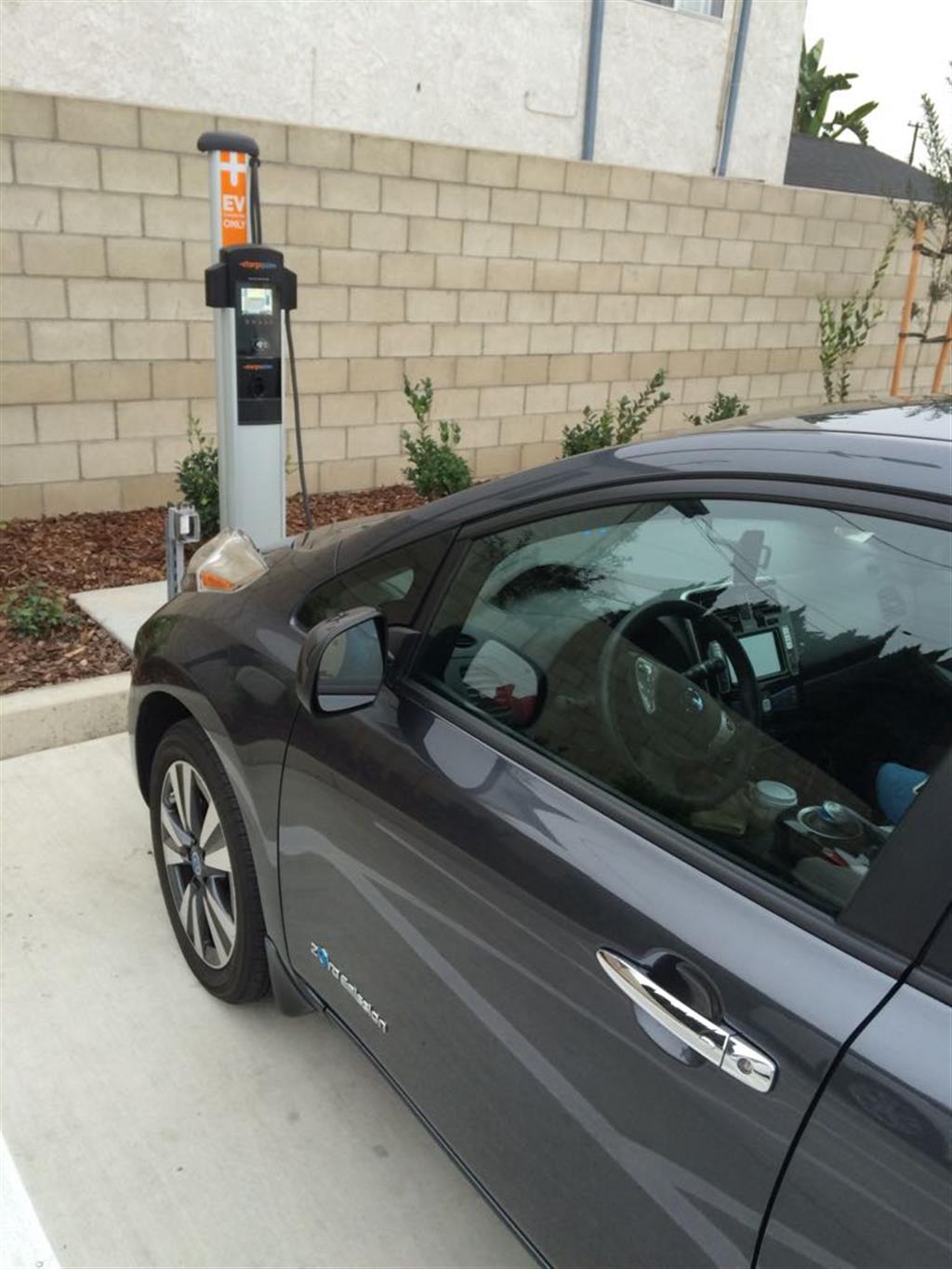 EV Charging Station at Tsunami Express Car Wash -  ChargePoint Level 2 EV Charger, CA 90650
http: