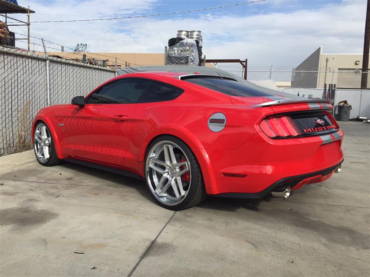 Booth 20135 - 2015 Ford Mustang GT
