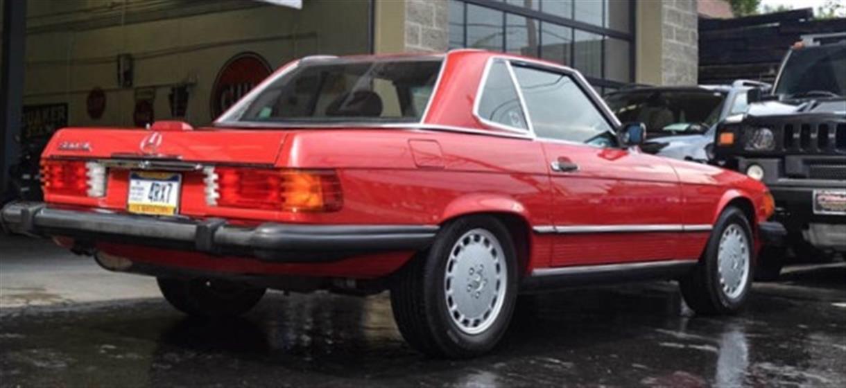 1989 MercedesBenz 560SL $21,500  