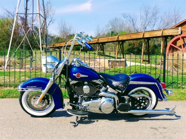 2016 Harley Davidson Heritage Classic  $16,900  