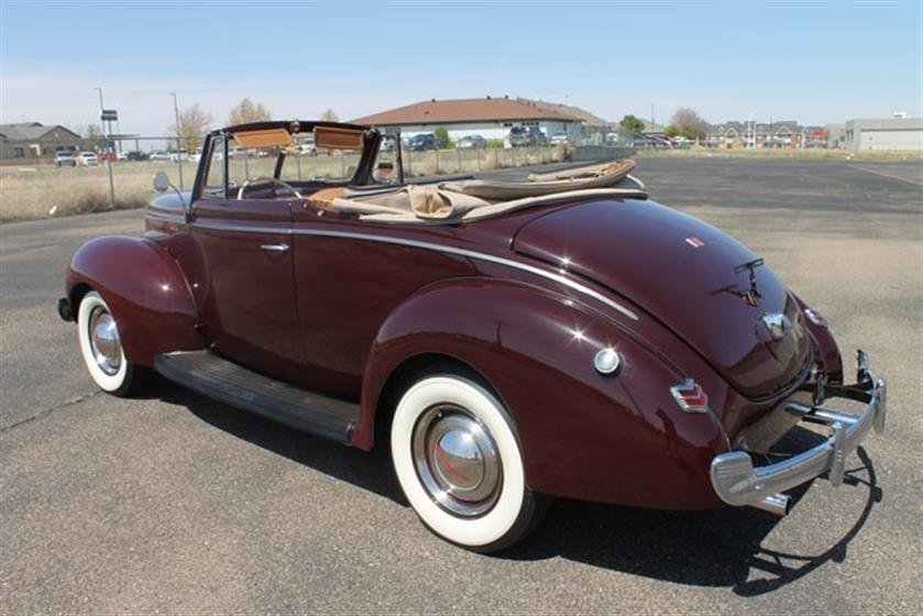 1940 Ford Convertible  