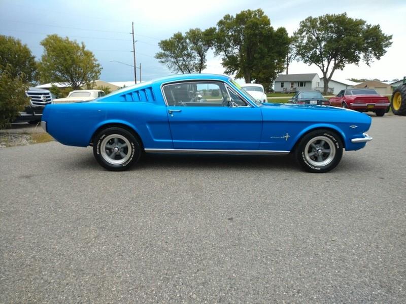 1966 Ford Mustang Fastback 2+2 $36,400 E - Magnusson Classic Motors in ...