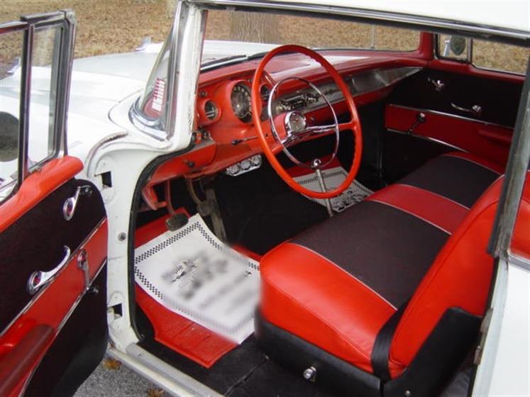 1957 Chevrolet 2-Door Hardtop $25,900 