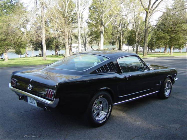 1965 Ford Mustang Fastback 2+2 $33,900 
