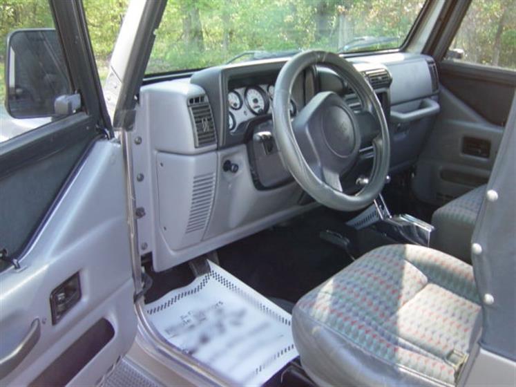 1988 Custom Jeep Landrunner $15,900 