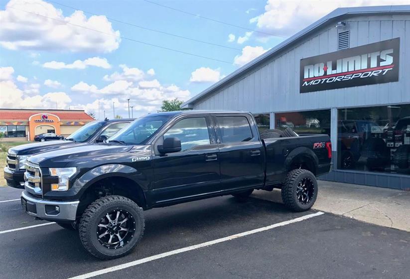 Ford F-150 with Moto Metal wheels