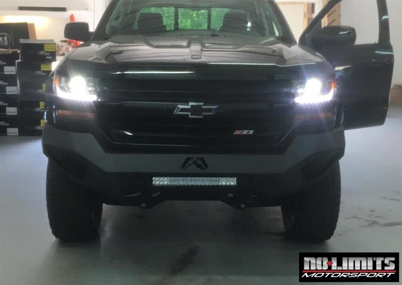 Chevy Silverado with Fab Fours Vengeance bumper