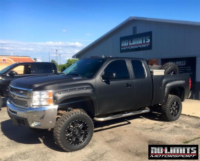 Lifted 2008 Chevy 2500 HD