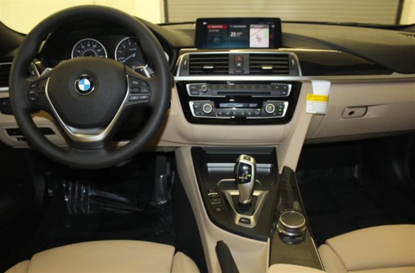 2018 BMW 330e iPerformance $50,621
