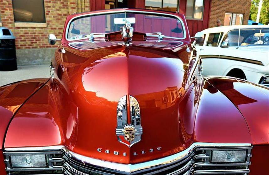 1941 Cadillac Series 62 Convertible $83,900 negoti