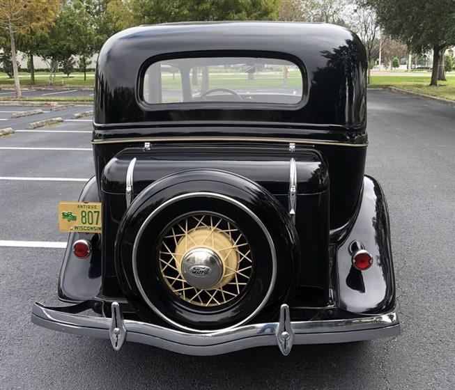 1934 Ford 4 door Sedan Deluxe $42,500 Negotiable