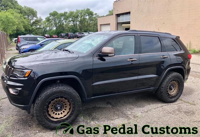 Jeep Grand Cherokee with Bronze Accents