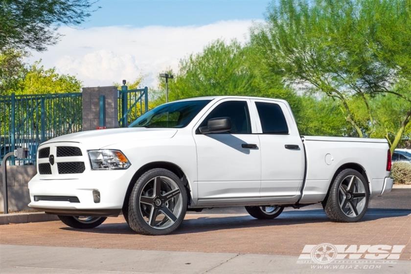 2017 Dodge Ram with 24