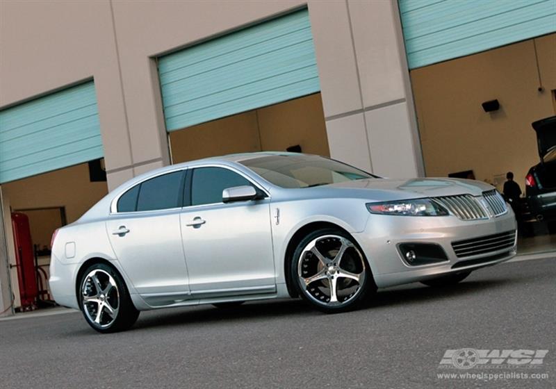 2011 Lincoln MKS with 21