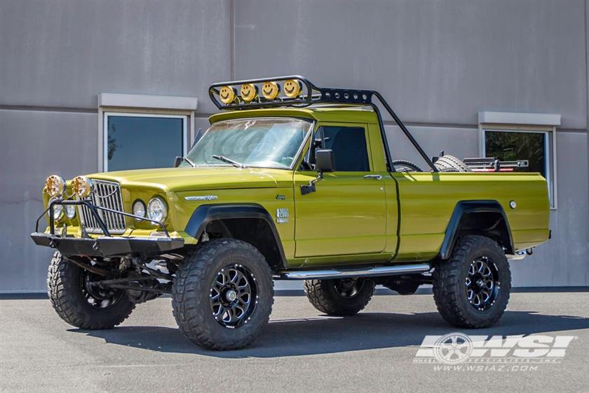 1968 Jeep Gladiator with 18