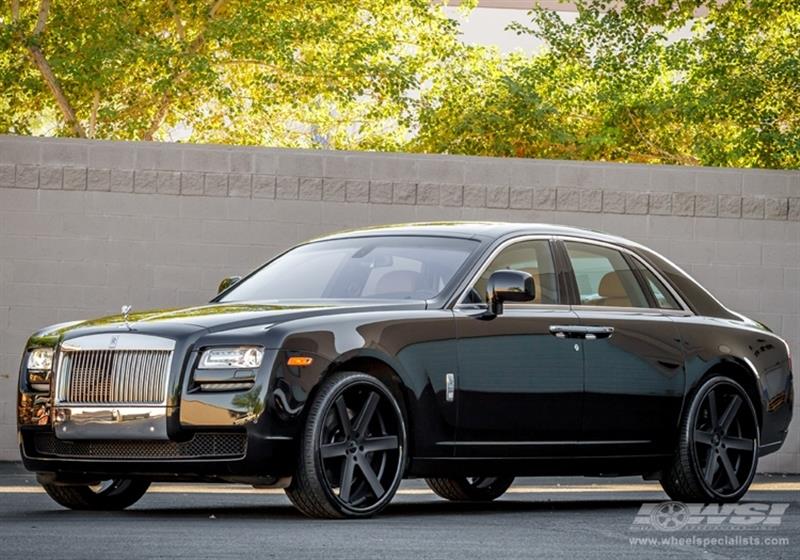 2013 Rolls-Royce Ghost with 24