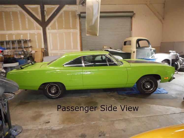 1970 Lime Green Plymouth RoadRunner