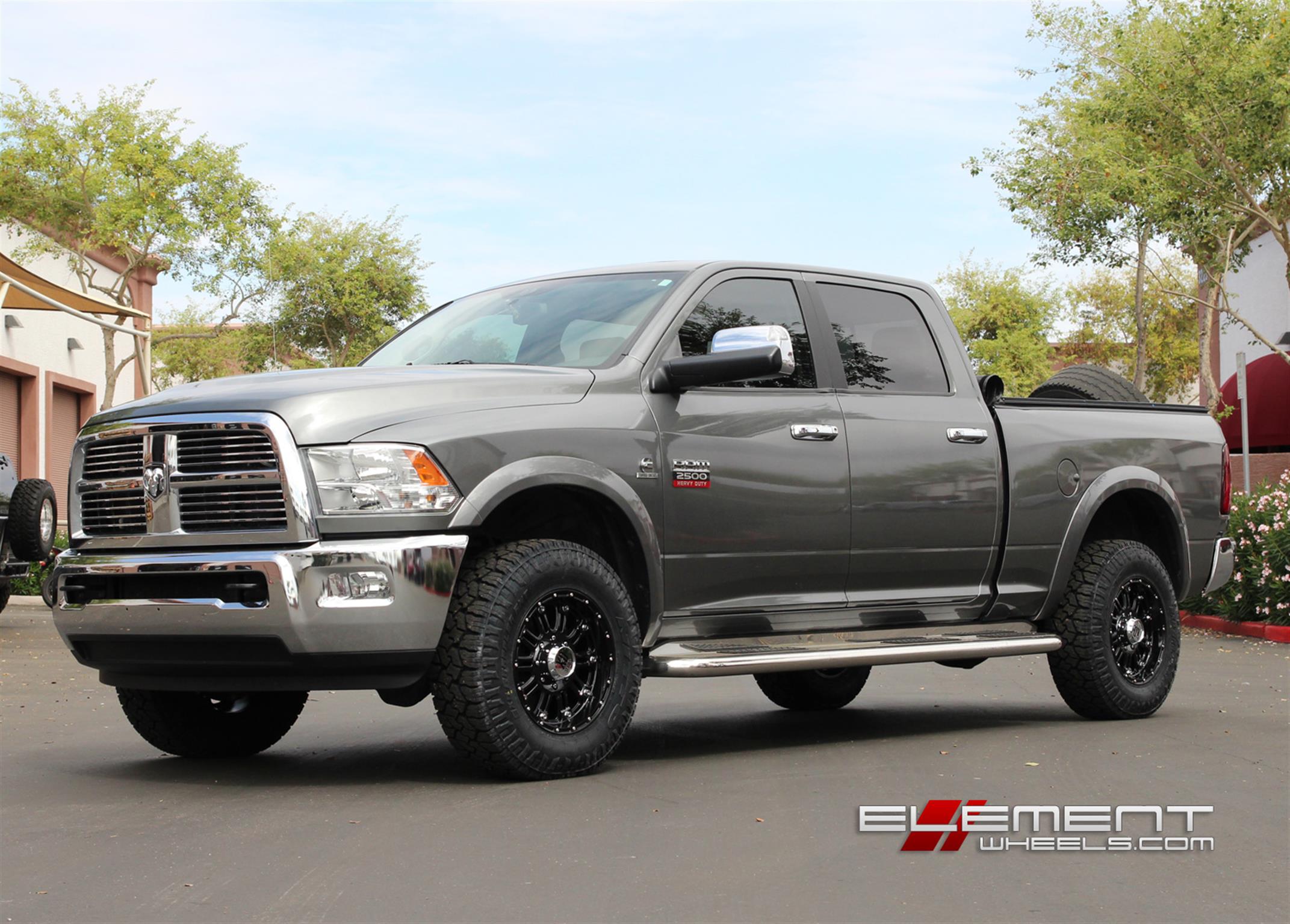 18 inch XD Hoss Black wheels on 2012 Ram 2500 - Element Wheels ...